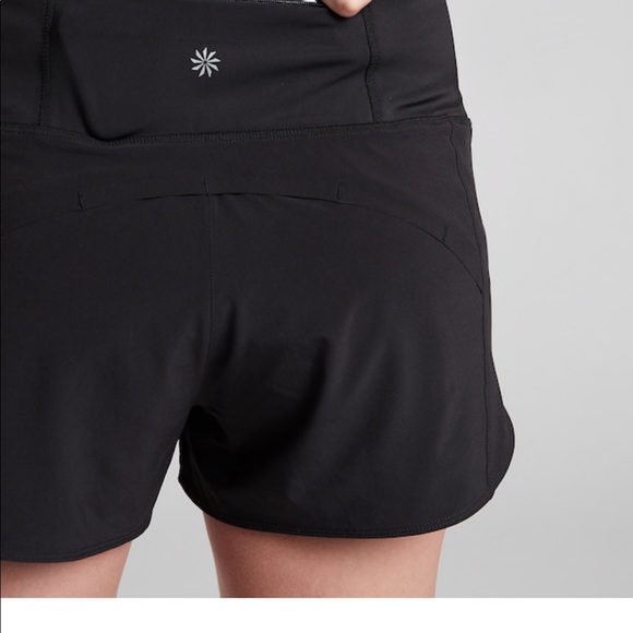 athleta running free short